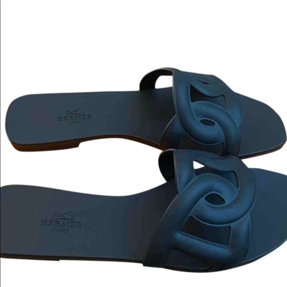 Hetles sandal